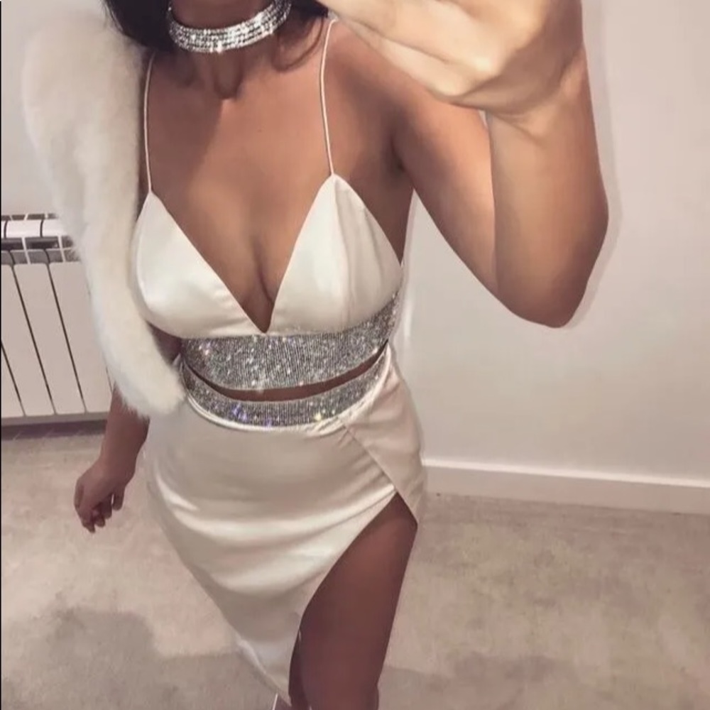 Meshki rhinestone cream beige skirt side slit